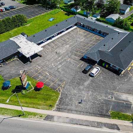 Holiday Motel Sault Ste. Marie Zewnętrze zdjęcie