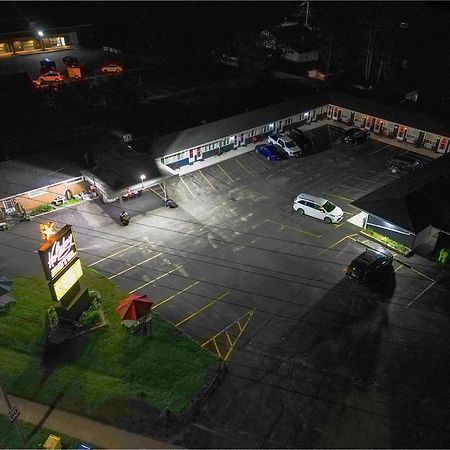 Holiday Motel Sault Ste. Marie Zewnętrze zdjęcie