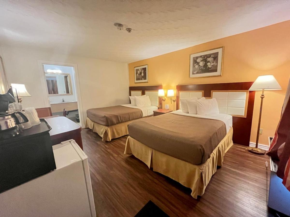 Holiday Motel Sault Ste. Marie Zewnętrze zdjęcie