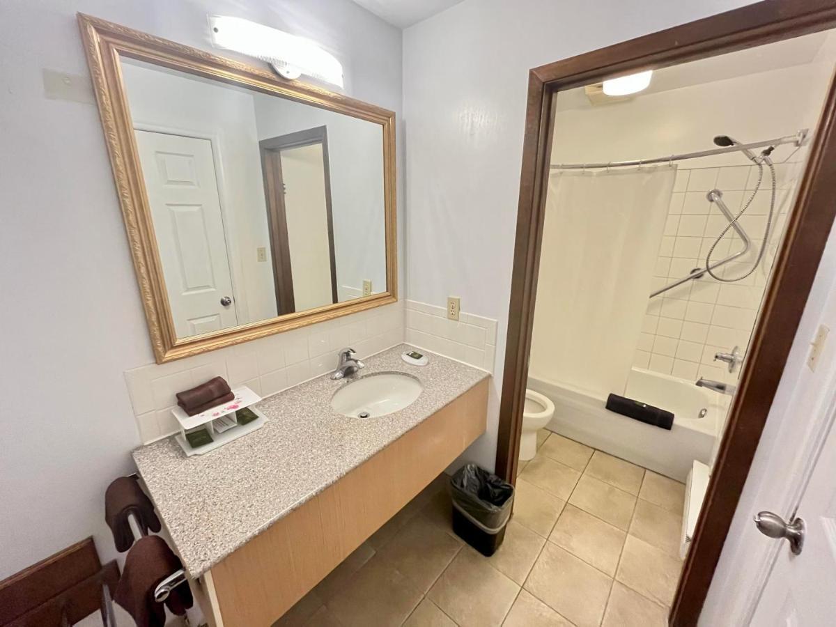 Holiday Motel Sault Ste. Marie Zewnętrze zdjęcie