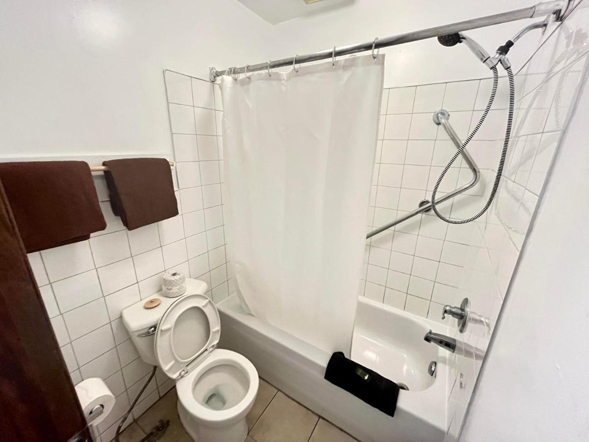 Holiday Motel Sault Ste. Marie Zewnętrze zdjęcie
